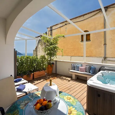 Montemare Hotel 4*