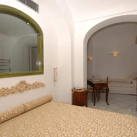 ホテル モンテマーレ