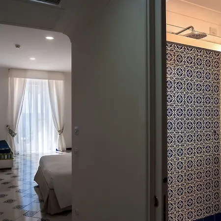 Hotel Montemare 4*