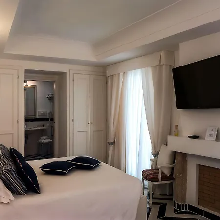 Ξενοδοχείο Montemare 4*