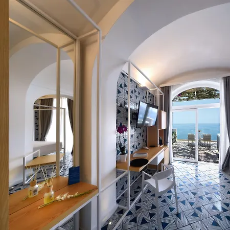 Montemare Positano