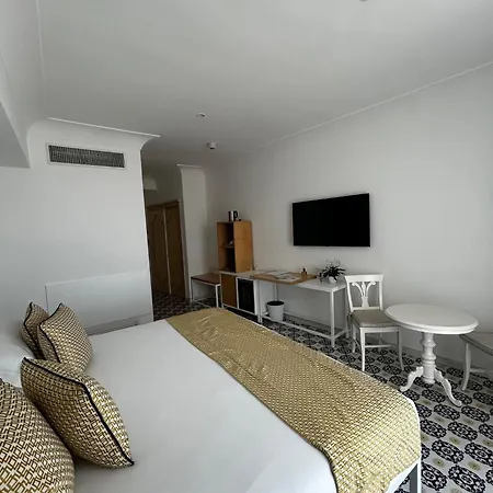 Hotel Montemare 4*