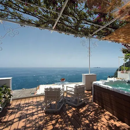 Montemare Позітано