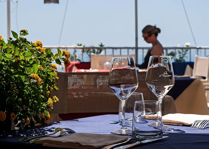 蒙特马雷酒店 波西塔諾