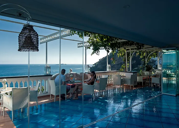 蒙特马雷酒店 波西塔諾