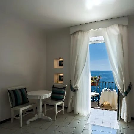 Hotel Montemare Positano
