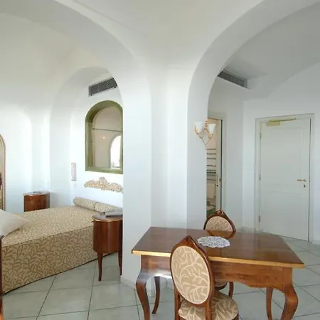 Montemare Positano